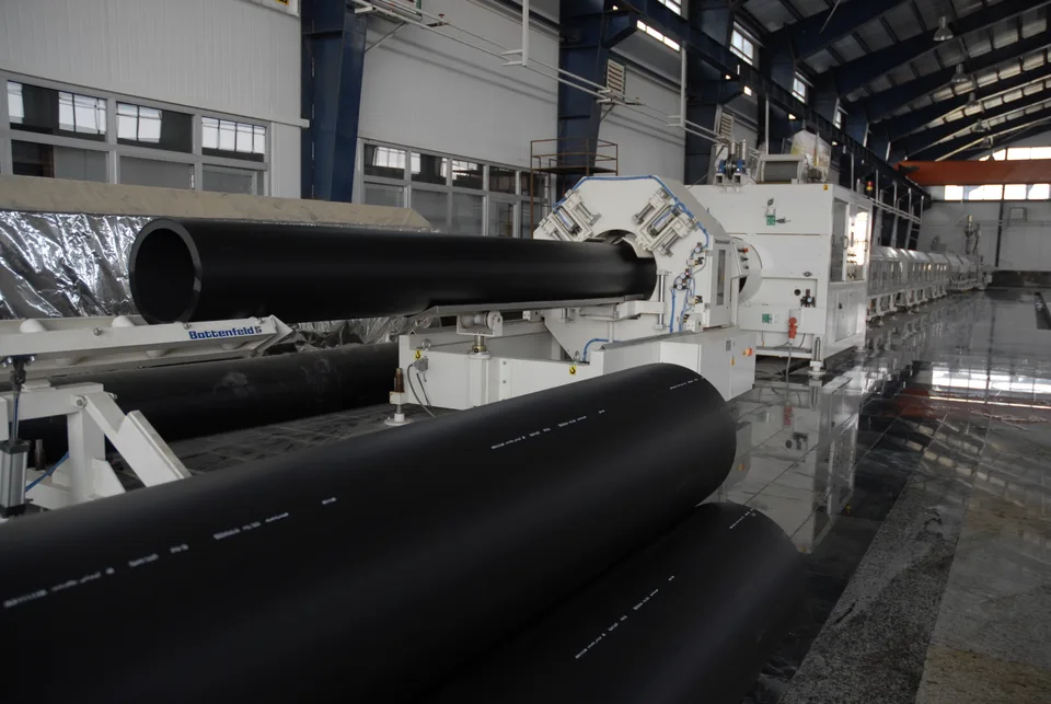 Manufacturing workspace for HDPE pipes at Bukan Pipe